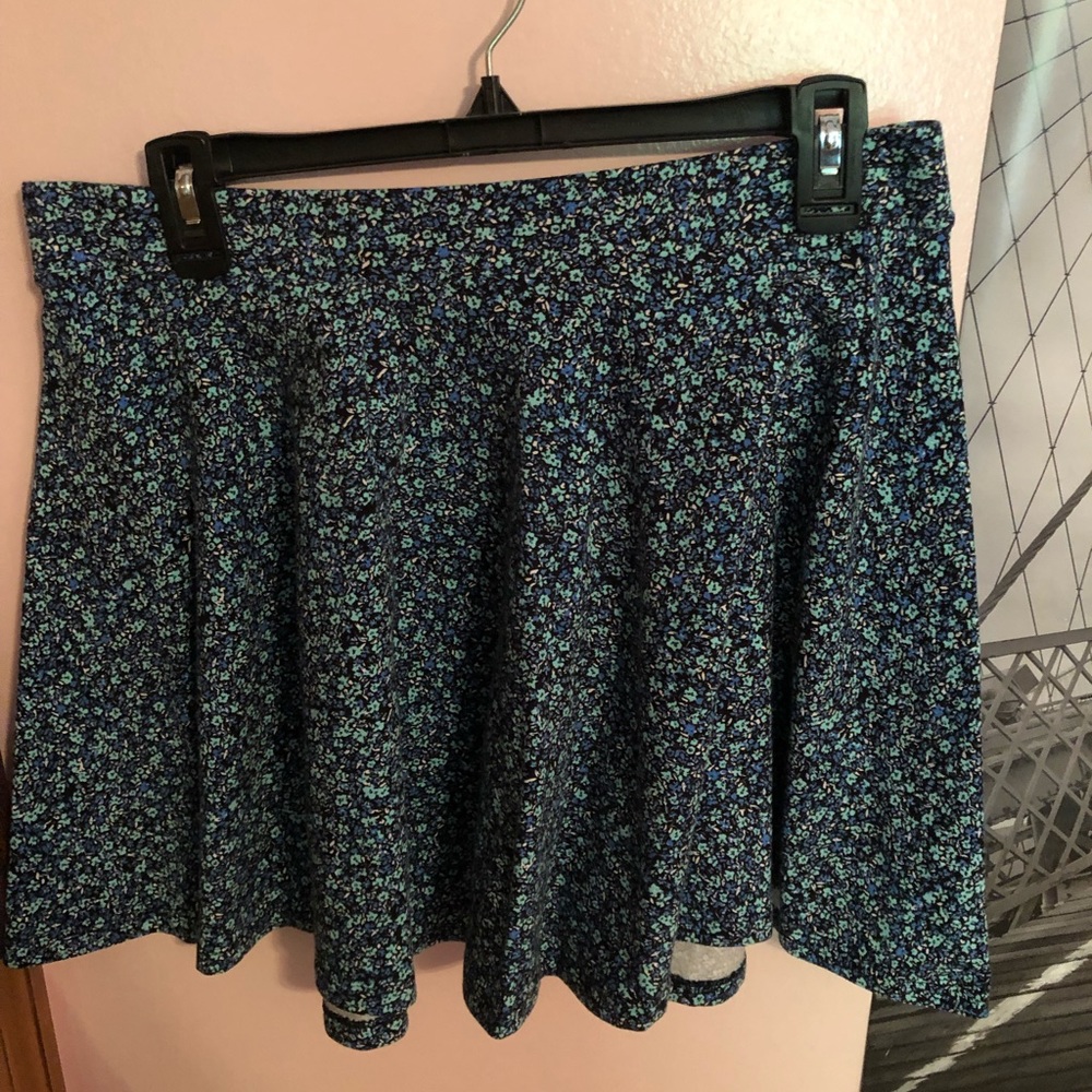 floral skirt